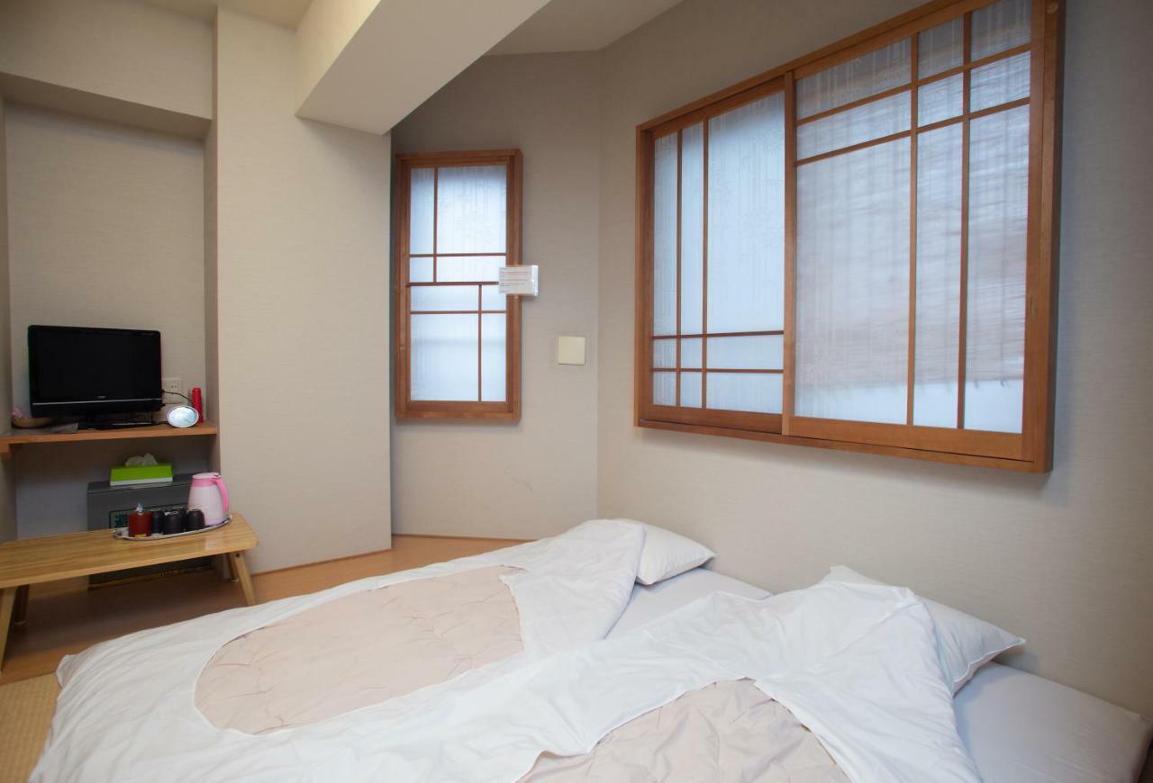 Family Inn Saiko Токио Экстерьер фото